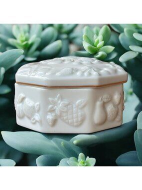 Elegant Lenox Fruits of Life Ivory Trinket Box with 24k Gold Trim Vintage COA